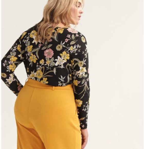 Addition Elle Floral Surplice Bodysuit Black 1X - Picture 2 of 8